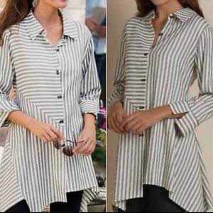 Soft Surroundings Black and White Striped Standout Shirt Size Medium